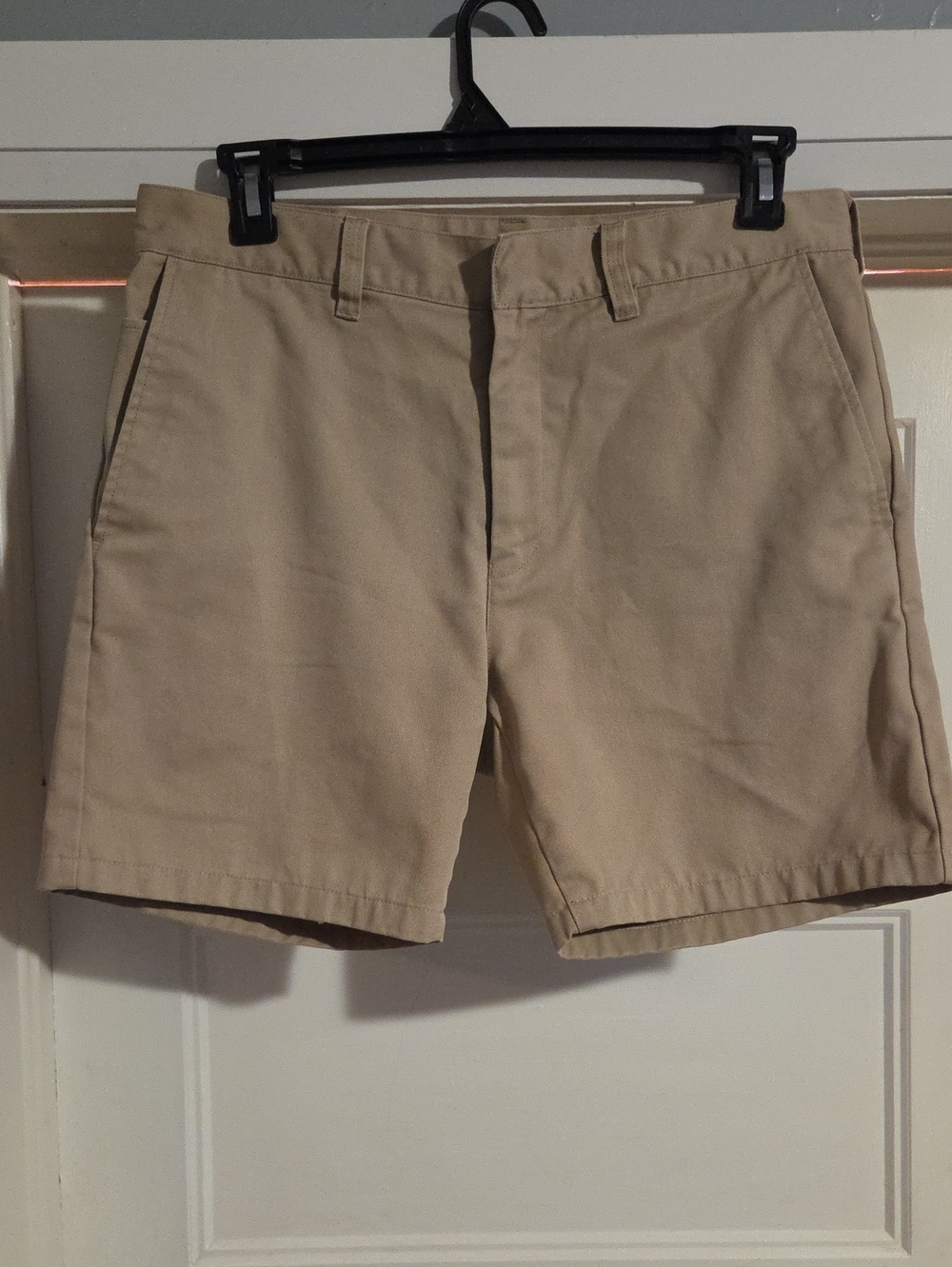 Supreme Men’s Flat-Front Khaki Shorts